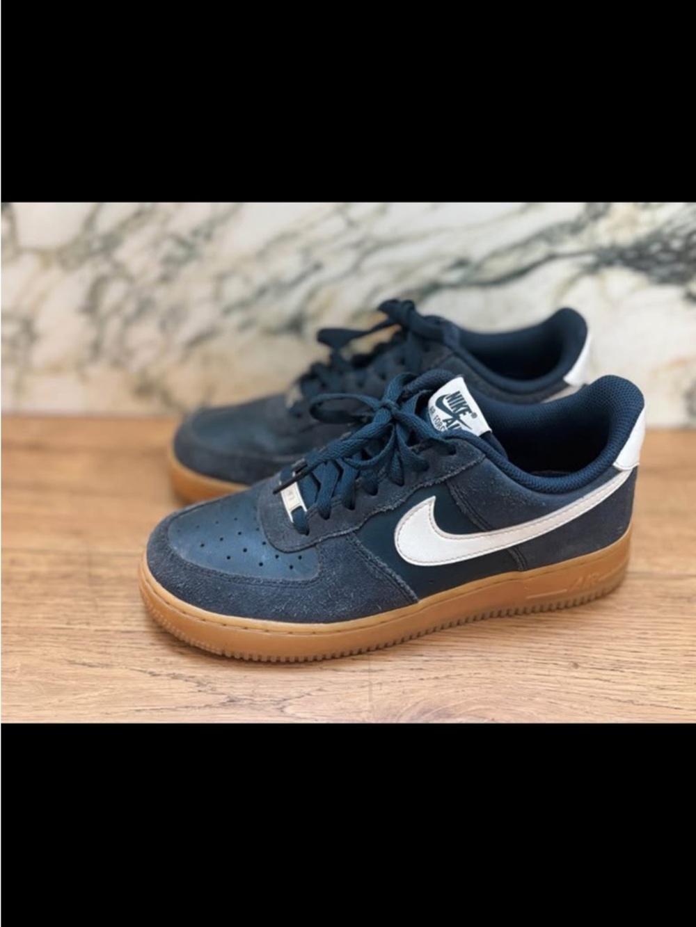 Nike Air Force 1 '07 LV8 Armory Navy with White Swoosh and Gum Sole men’s size 7